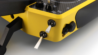 Transmitter Duplex DS-16 II.- Carbon Line Yellow Lacquered